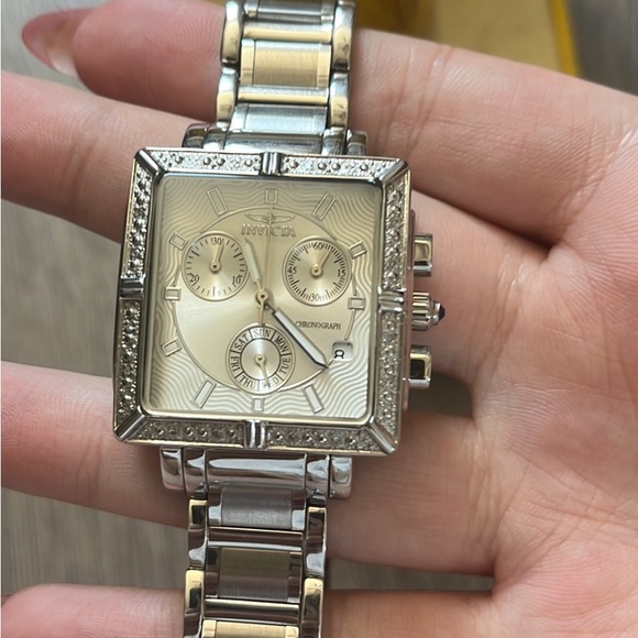 Invicta Silver Women’s Watch - Picture 2 of 3